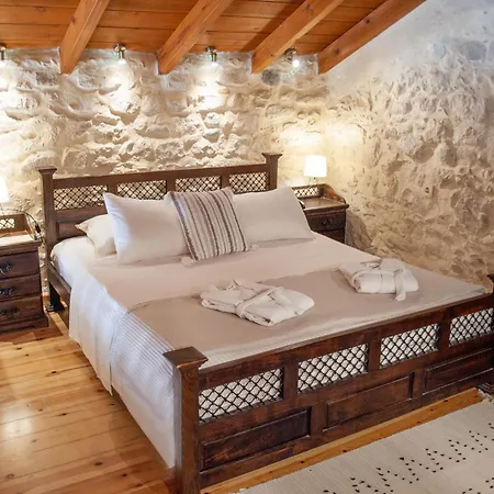 Otel Arcus