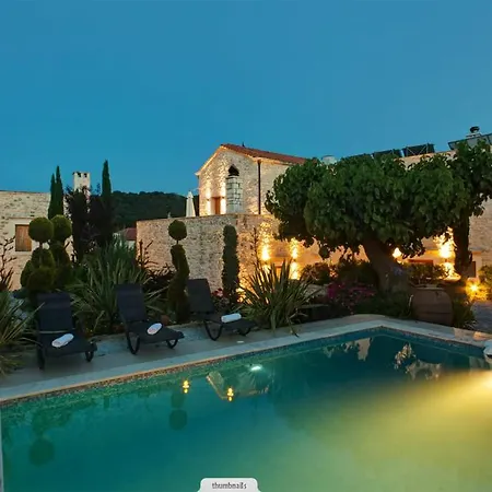 Hotel Arcus Suites Argiroupolis