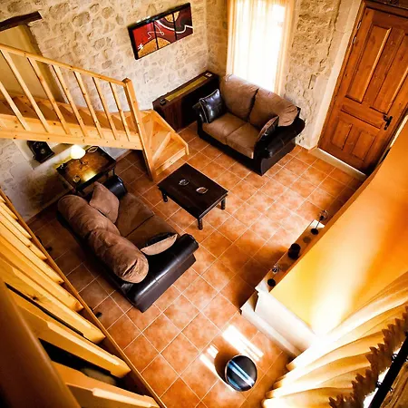 Arcus Suites 4*