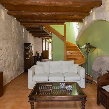 Hotel Arcus Aryiroúpolis