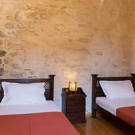 Arcus Hotel Aryiroúpolis